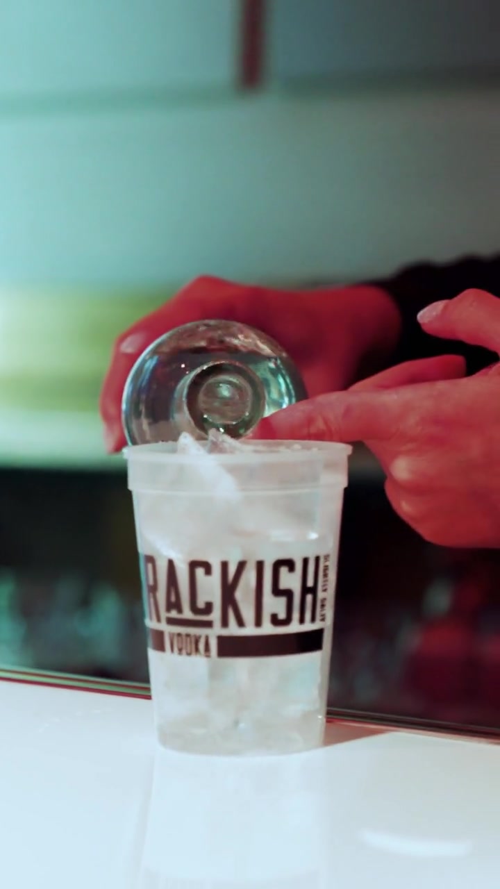 Brackish Vodka pour at Taste of Tennis bar activation
